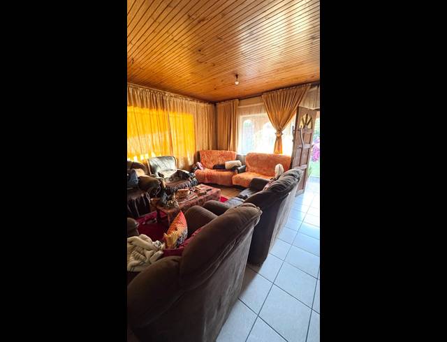 3 BEDROOM HOUSE FOR SALE IN NORTHDALE